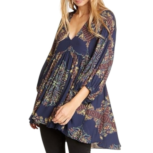 Women’s Top FREE PEOPLE Girl Talk Tunic Blue Paisley Balloon Sleeve Boho Blouse - Picture 2 of 9